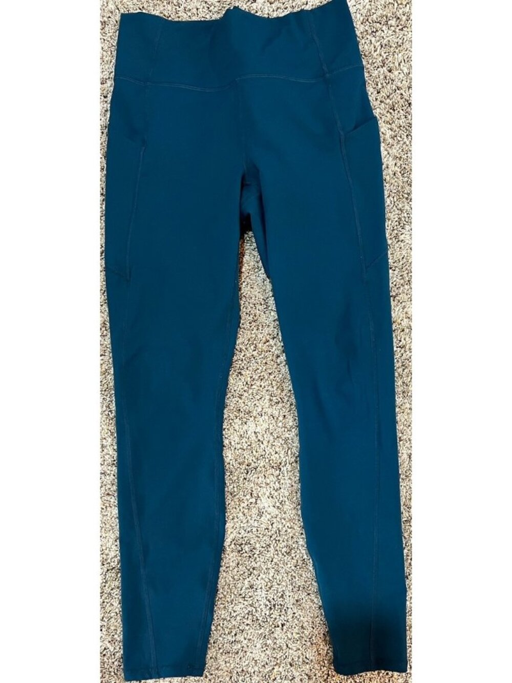 Fabletics Pureluxe Leggings 26.5” Inseam ~ Size Medium